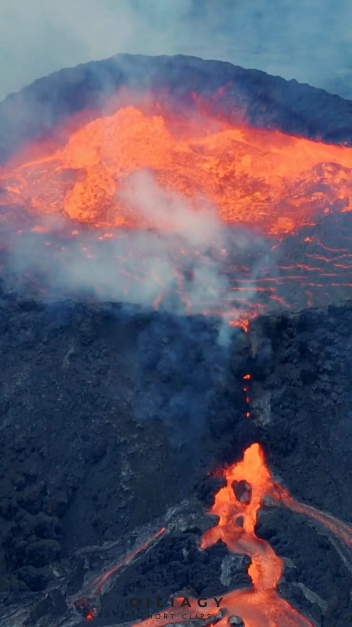 Aerial frame of a fissure eruption